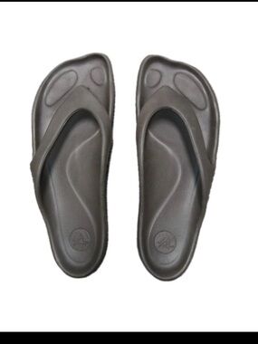 Crocs Women's Size 7 Almost Barefoot Flip-Flops ABF Espresso Brown Thong Sandals